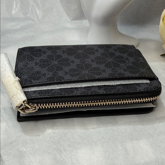 kate spade black spade flower small zip wallet with gold logo - Picture 3 of 6